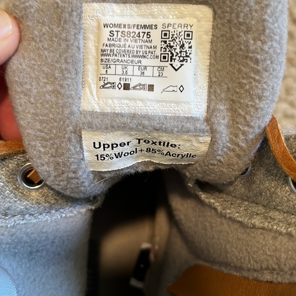 Sperry Saltwater Wool Embossed Duck Boot w/ Thinsulate - Picture 3 of 5